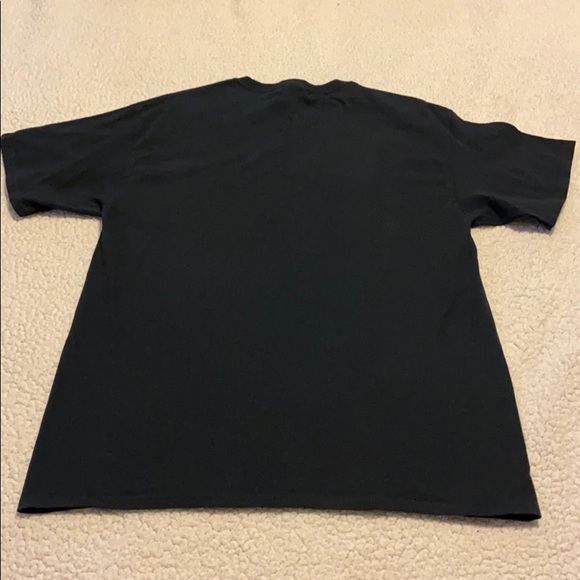 Men’s Wearhouse Large Black T-shirt - Picture 5 of 5